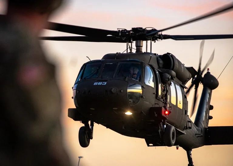 Des soldats de la Garde nationale de l'Oklahoma se préparent au Kosovo