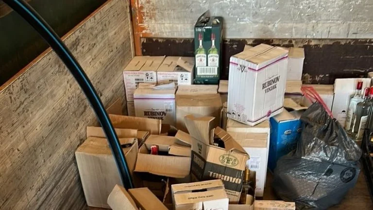 Kosovo customs seizes smuggled goods in Zvecan