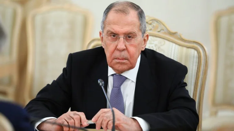 Tensionet me Ukrainën, Rusia paralajmëron dështim të bisedimeve nëse BE’ja bën një veprim