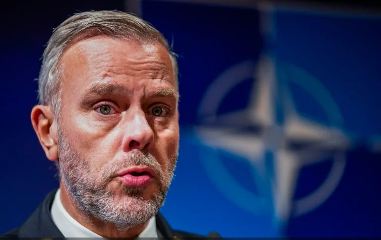 Offizielle NATO mit erschreckenden westlichen Aufrufen: Bereiten Sie sich auf alles vor, einschließlich Krieg