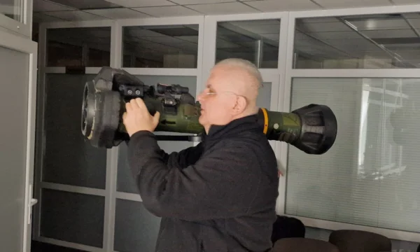 Canak pozon me sistem anti-tank: Mësohet për 30 minuta, shumë gjëra do të ndryshojnë kur “Javelin” të arrijë në Prishtinë