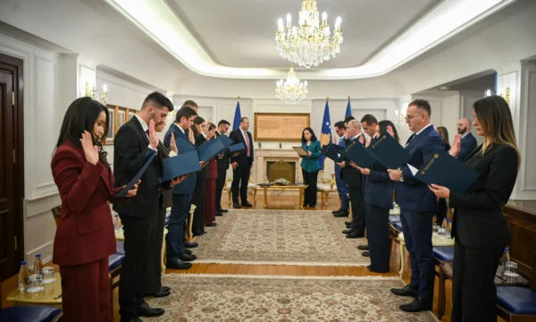 Presidentja Osmani dekreton 15 gjyqtarë me mandat fillestar