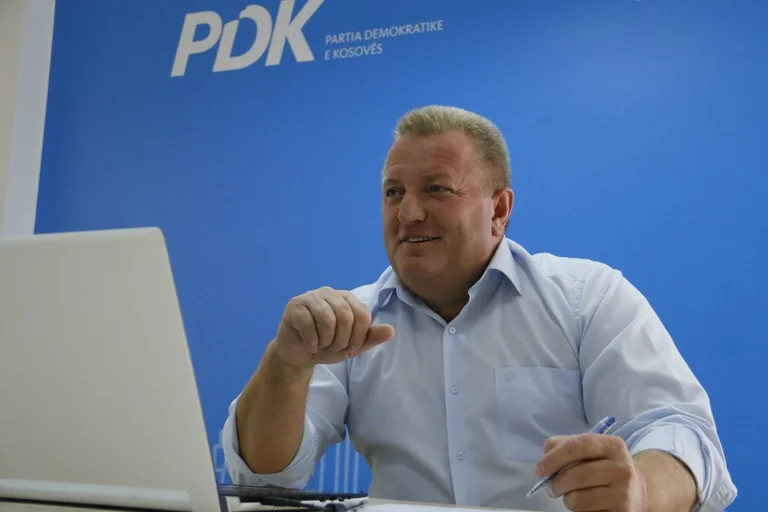 Hisen Berisha: Ftoj Kurtin të heqë dorë nga gjuha e arrogancës
