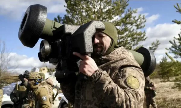 Shtypi gjerman shkruan për Kosovën që po armatoset
