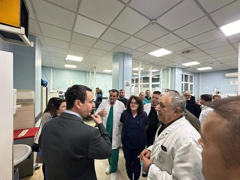Kurti për të lënduarit në Mitrovicë: Qytetarët duhet të jenë të vëmendshëm nga blerja dhe përdorimi i gazit