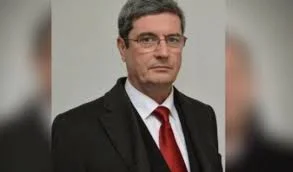 Trakt kundër tradhtisë
