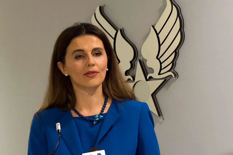 Çitaku reagon për lirimin e tre policëve nga Serbia: Mirënjohës ndaj Shba’ve, BE’së dhe Shqipërisë