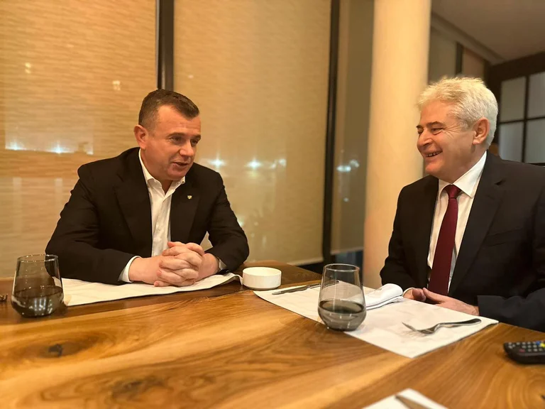 Ahmeti me Ballën: Bashkërisht të sigurohemi që Tirana, Prishtina dhe Shkupi të ecin drejt BE-së