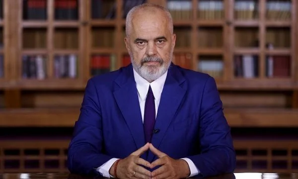 Edi Rama krijon ministri të re, ja emri i drejtuesit