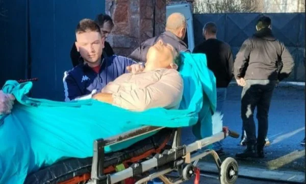 Rasti Sanduloviq, familja e tij: U rrah deri në alivanosje