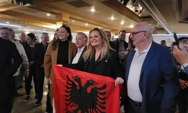 E para grua që merr këtë detyrë, Violeta Berisha do të drejtojë një nga bashkitë e New Yersey në SHBA