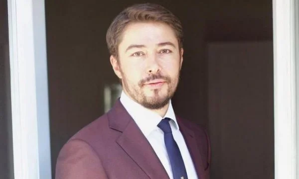 Berisha under house arrest, his son reacts: Rama's New Year's Card