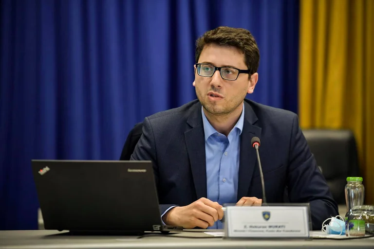Murati: Average public sector salary nearly double that in the private sector