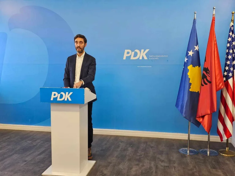 Ismaili: Regierung manipuliert mit Kindern und Rentner, weil sie das Geld mit KED geteilt hat