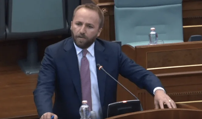 Tahiri, Vetëvendosjes: Hajnat i keni bashkëpunëtorët më të mirë