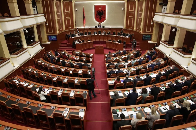 Die Beute des Cyberangriffs, Albaniens Versammlung: Kein Datenverlust