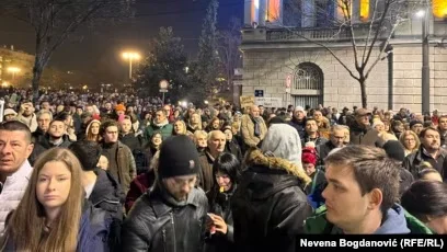 Protest in Belgrad, Teil der Opposition fordert die Aufhebung der Wahlen in der serbischen Hauptstadt