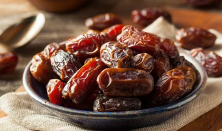 Essen Sie Dattelpalmen? Es ist die gesündeste Frucht der Welt aus einem Grund