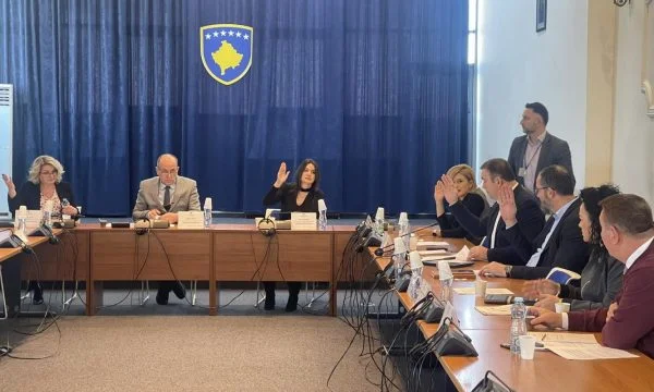 Reunión de la Comisión para la Economía en deseo de quórum