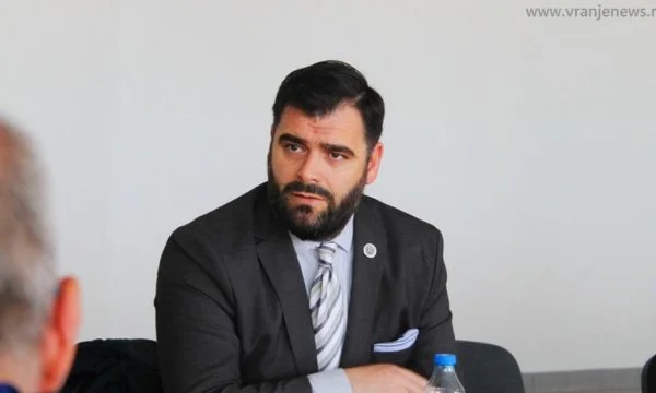 Mustafi për marrëveshjen mbi dokumentet Kosovë-Serbi: Një hap i vogël drejt normalizimit