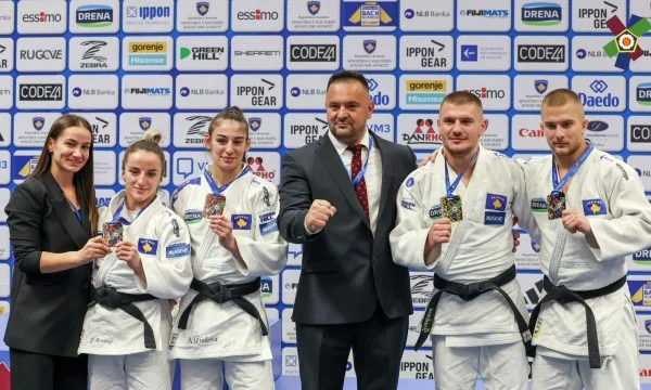 La Fédération Judo se vante d'une organisation européenne ouverte, des médailles du Kosovo