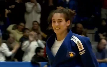 Nora Real Champion, gewinnt Bronze