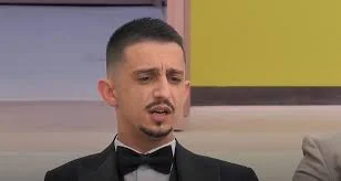 Ganiu nuk duron në darkën e të nominuarve: A po më jepni hapësirë apo çohem?