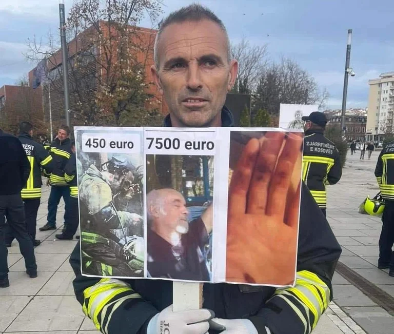 Zjarrfikësit të pakënaqur me vendimin e Qeverisë për shtesat e rrezikshmërisë, nesër protestojnë përsëri