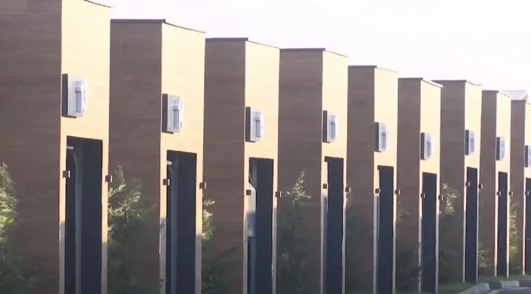 Shumë motele: Banorët e Muhocit ankohen dhe kërkojnë mbylljen e tyre
