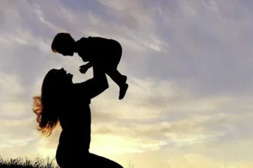 When a mother cares too much for her child: This is not love, it's a problem