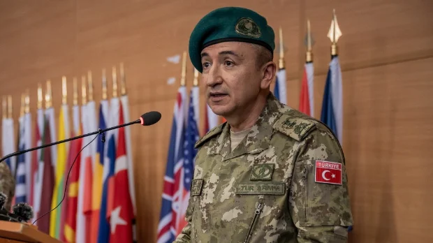 Komandanti i KFOR’it: Jemi të gatshëm t’i përgjigjem çfarëdolloj kërcënimi në Kosovë