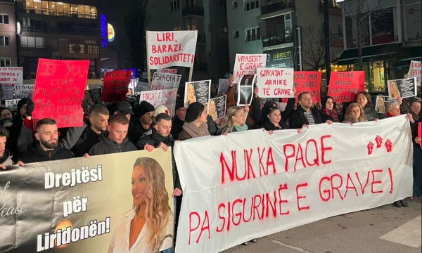 Nis protesta për Liridona Ademajn