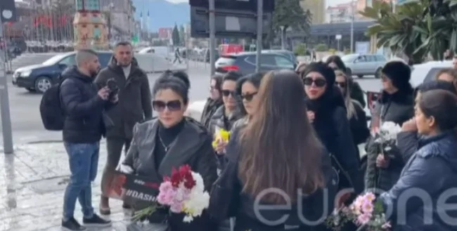 “Unë edukoj djalin tim që vajza jote të jetë e sigurt”-Shkodra marshon për Liridonën