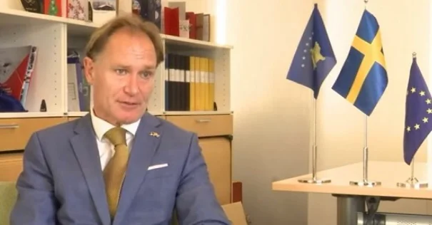 Ambasadori suedez viziton familjen e Liridonës: Përshëndes reagimin e shpejtë të Policisë dhe Prokurorisë së Kosovës