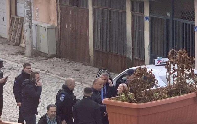 Police are continuing action to apprehend robbers