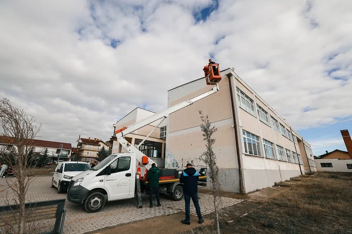 NPB und die Priština Bildungsdirektion bringen Sie “den Master der Schule”
