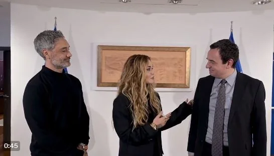 Taika Waiti: A Pristina mi sento a casa