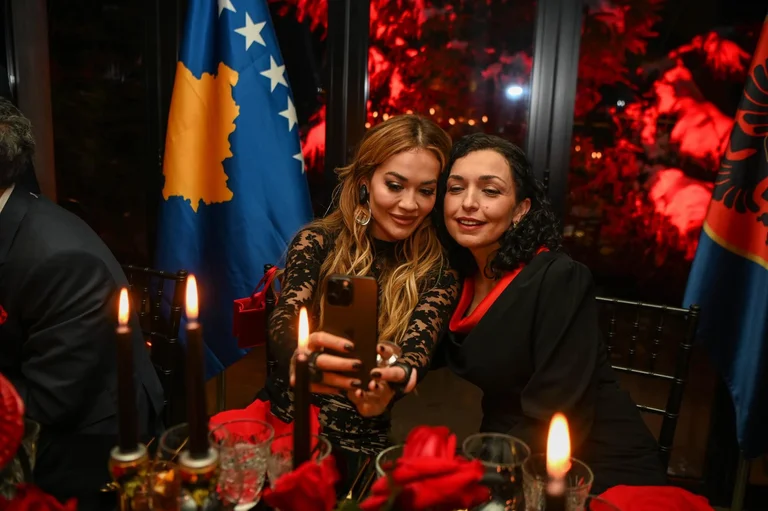 El presidente espera a Rita Ora y muchos otros invitados: Celebramos sus innumerables logros mundiales