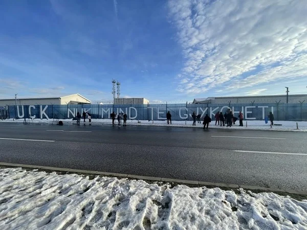 PSD mit Aktion vor EULEX Büros: KLA kann nicht ausprobiert werden