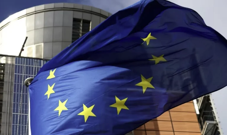 CE per rispondere al governo per i rinuncia al visto per i cittadini del Kosovo con i passaporti della Serbia