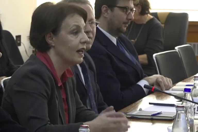 ET V OILA/Grava says Gani Jakupi has no debt to Kosovo: It has not broken the contract yet, despite the attacks