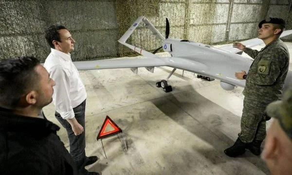 Kurti: Nuestro ejército es más fuerte que nunca, excepto las botas en el suelo con drones Bayraktar, con ojos en el cielo