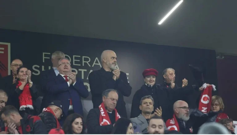 Albania plays for victory with Faroe Islands, Rama attends match accompanied by wife and son
