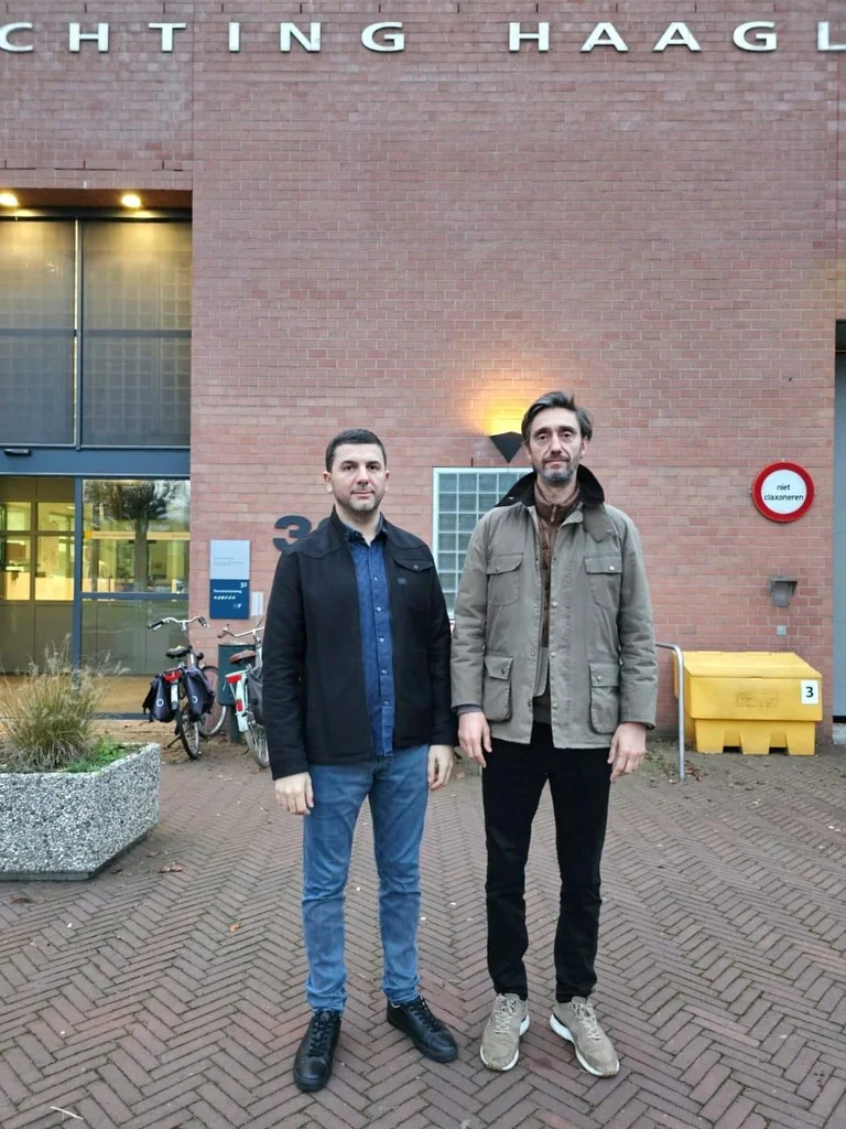 Memli Krasniqi y Ismaili Bridge visitan Thaci y Weselin en La Haya: Los encontramos todos cara a cara como siempre