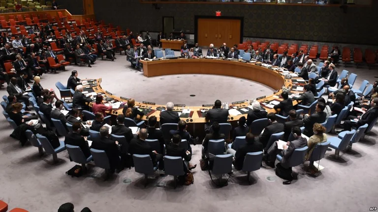 Këshilli i Sigurimit të OKB-së miraton rezolutën, thirrje për pauza dhe korridore humanitare në Gaza