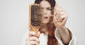 Come evitare di cadere i capelli durante l'inverno