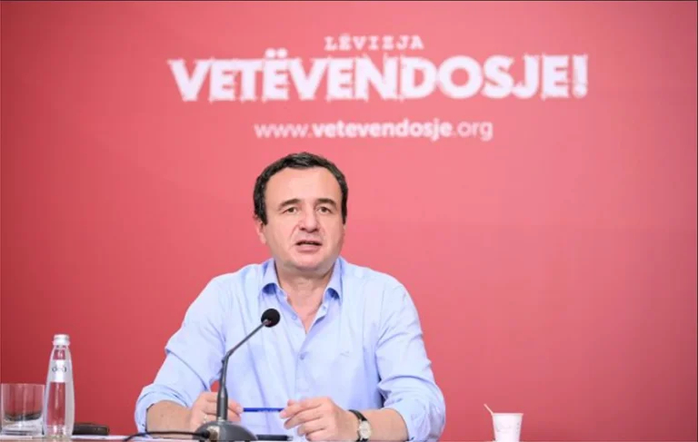 VV e “familjarizon” televizionin publik, njeriu i tyre i pari në listë ia mësyn bordit të RTK-së