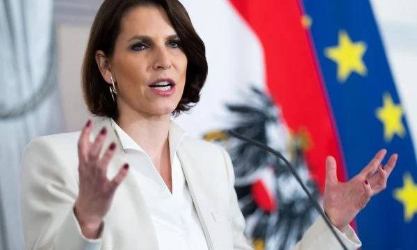 Austria me propozim për BE-në: Kosova të njihet nga 5-shja, të avancohet dosja e aplikimit për anëtarësim