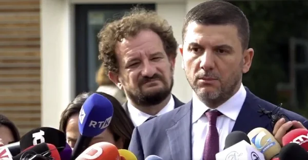 Lajçak dhe Kurti embargo për draftin e Asociacionit: Çka thotë Memli Krasniqi pas takimit