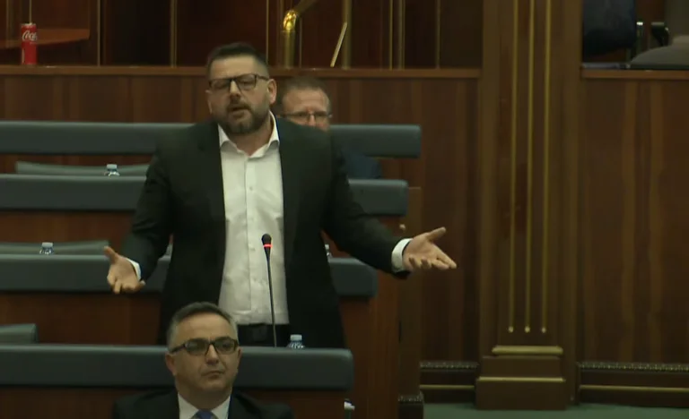 Bekë Berisha: Një shok më pati pyet, allahile qita fëmija çka kanë, qe çka i thash